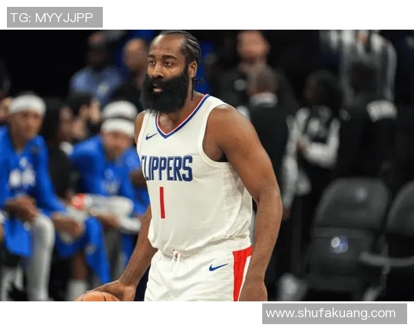 快船遭遇新赛季四连败，太阳双杀！上半场三分14投仅1中